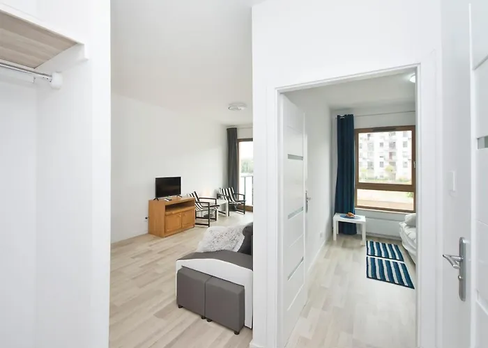 Yourapart Letnica Sea Side 公寓 *